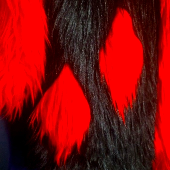 HARLEY QUINN *CUSTOM* Oversized Faux Fur Cosplay Rave Hoodie Jacket - Picture 3 of 7